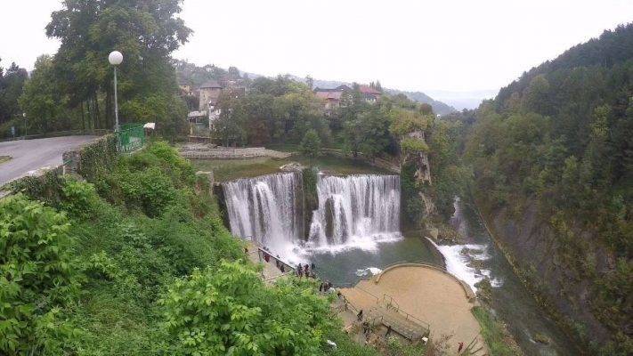 شلال Pliva  السياحة في البوسنة 2019