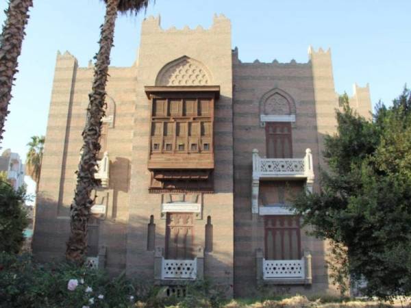 قصر الأمير يوسف كمال .. تحفة فنية بنجع حمادى